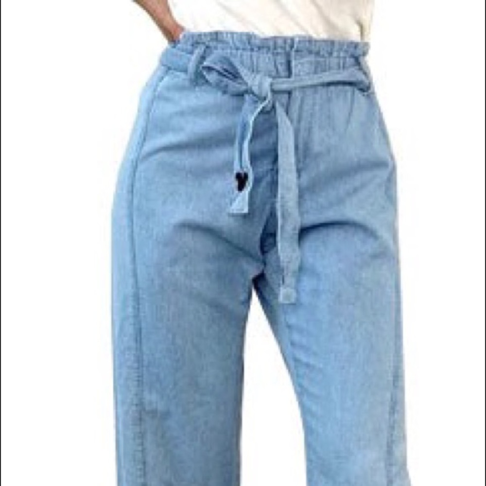 Women’s Plus Size XXL Disney Pants (Junk Food) NWOT